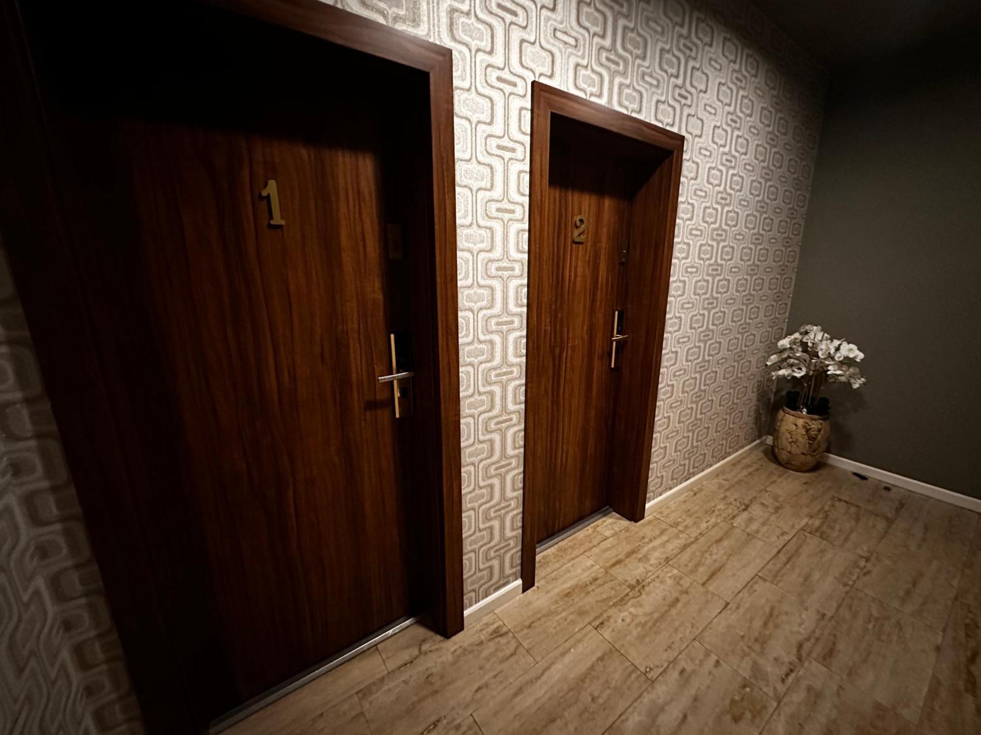 The Residence Central Jacuzzi Boutique (Adults Only) Cluj-Napoca Exterior photo